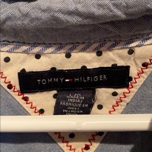 Button down Shirt - Picture 3 of 4